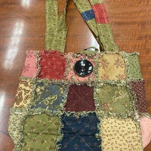 Women’s Green Quilted Purse